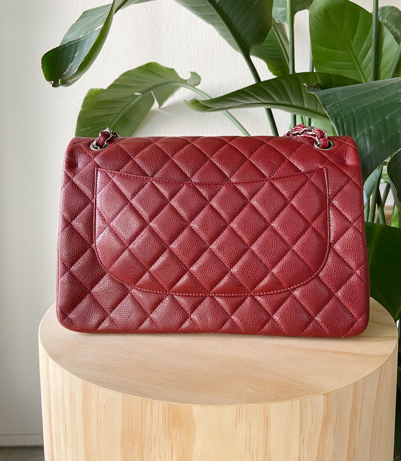 Chanel Red Quilted Patent Leather Classic Maxi Single Flap Bag - Yoogi's  Closet