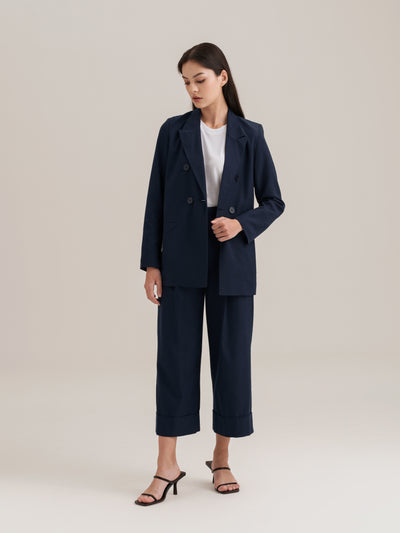 Classic Relaxed Blazer in Navy